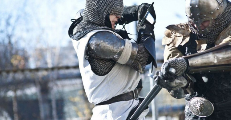 Мечи, щиты, кольчуги и шлемы: в Кривом Роге состоится Рыцарский турнир