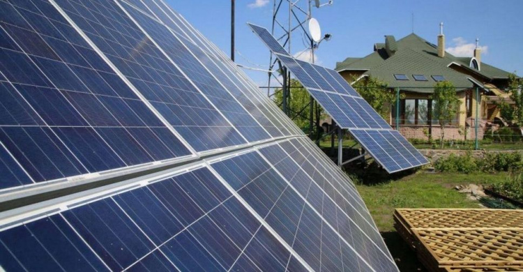 Жители Кривого Рога смогут безпрепятственно устанавливать солнечные батареи: "зеленый" тариф вернули