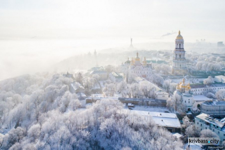 Снежный декабрь в Киеве. Украина.