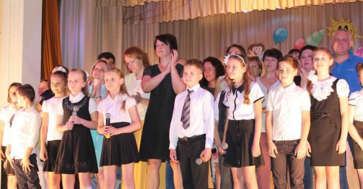 «Мой класс – лучший» – школьники Покровского района получили награды от генерального директора ЦГОКа (ФОТО)