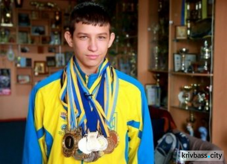 Спортсмен из Кривого Рога стал Чемпионом Украины по таиландскому боксу