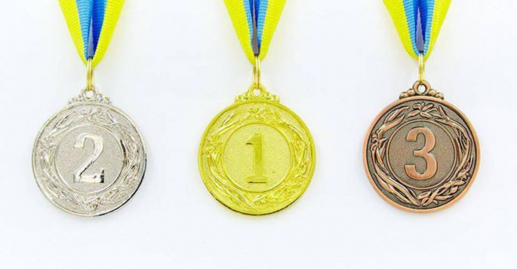 Криворожские спортсмены завоевали 19 медалей на областном турнире по тхэквондо