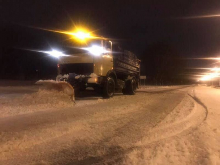 Водителям на заметку: стало известно состояние автомобильных дорог Днепропетровской области