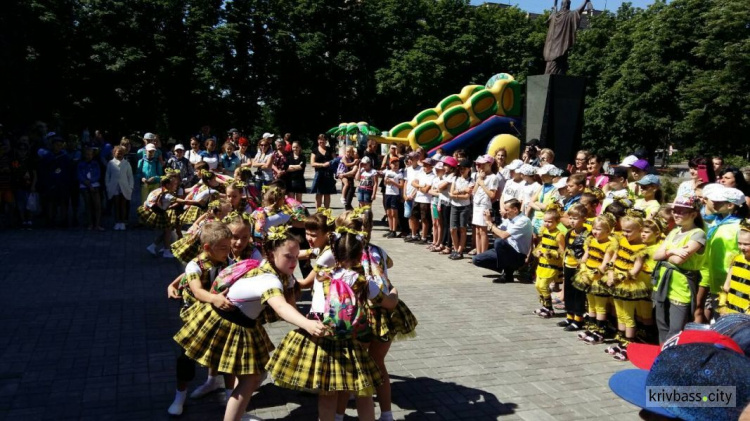 В Кривом Роге провели праздник, посвящённый Дню защиты детей (ФОТОРЕПОРТАЖ)