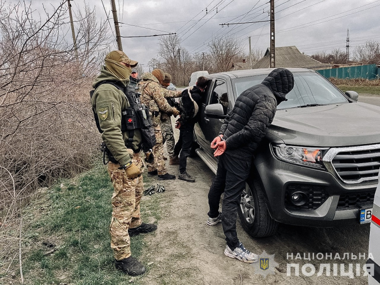 Жителі Кривого Рогу викрали на Дніпропетровщині нафтосировини на півтора мільйони гривень: що їм загрожує