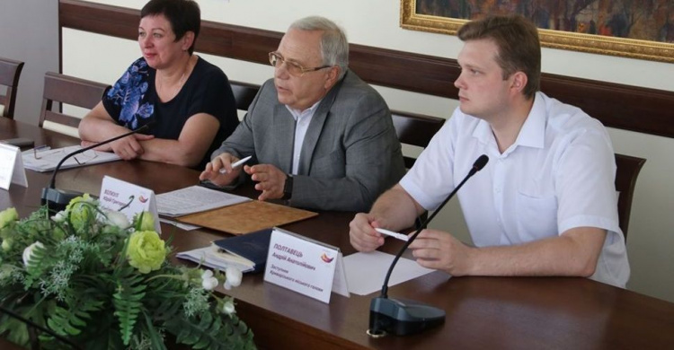 Представители ОБСЕ проинспектировали ход подготовки к парламентским выборам в Кривом Роге (фото)