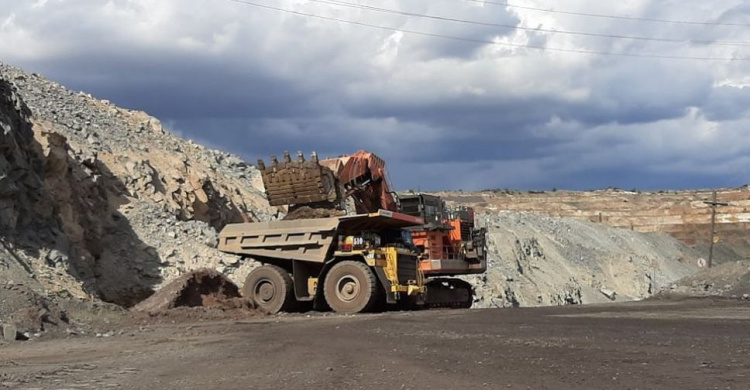 Рабочие горно-обогатительных комбинатов призывают Раду не увеличивать налоги на добычу руды