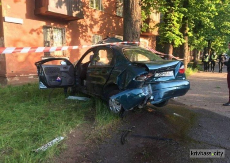 В результате ДТП на улице Гетьманской погиб водитель авто