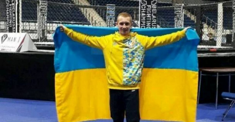 Криворожанин привёз "серебро" с Чемпионата мира по смешанным единоборствам