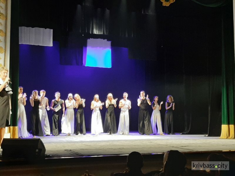 В Кривом Роге проходит театральный фестиваль "Мим сессия 2019" (фото)