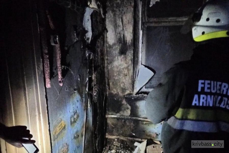 На пожаре в одном из общежитий Покровского района погиб пенсионер