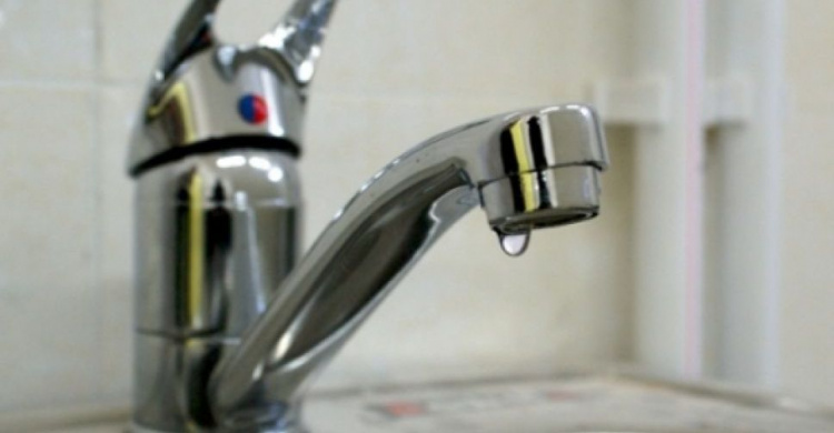 Вода с червями и непригодна для питья: жители Кривого Рога не хотят платить за техническую воду, вместо питьевой