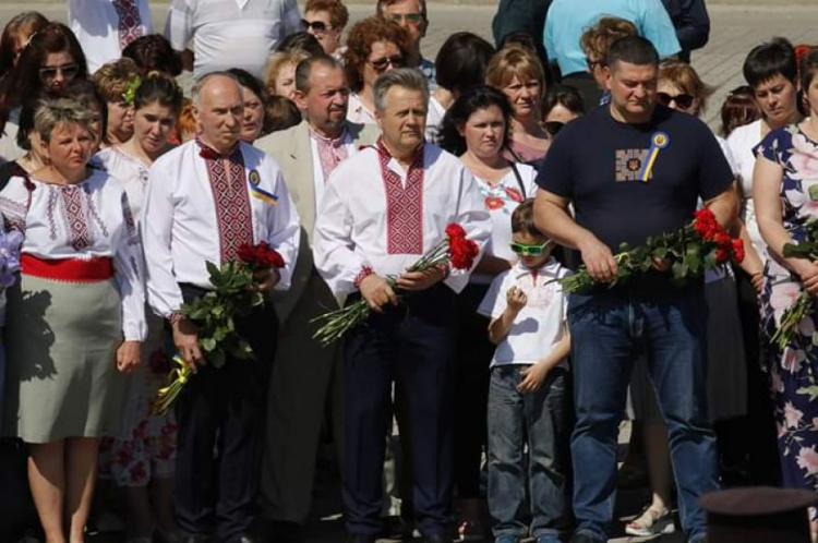 На Днепропетровщине отметили День памяти жертв политических репрессий (фото)