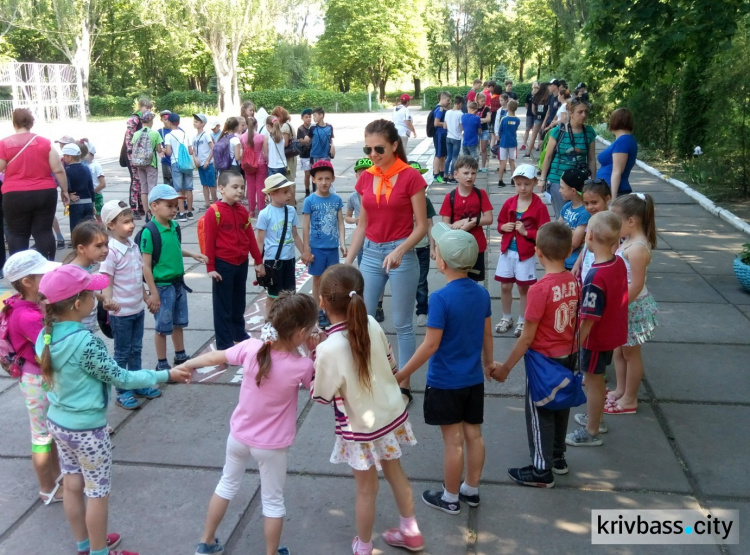 В День защиты детей в Кривом Роге открылись 116 пришкольных лагерей (ФОТО)