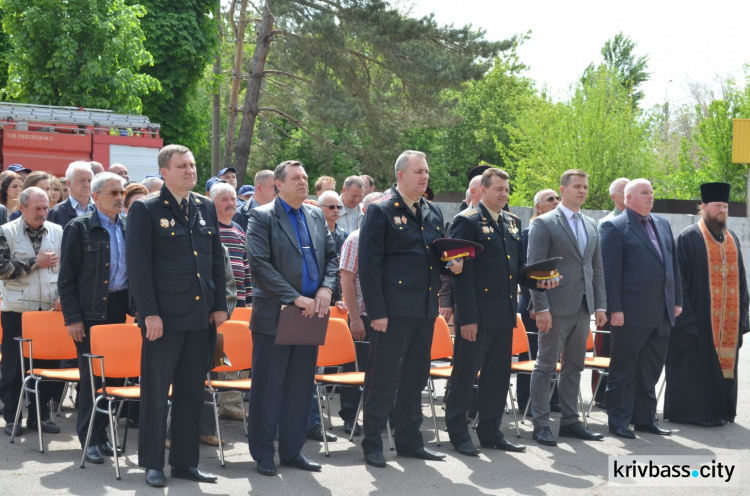 Криворожские спасатели отметили 40-летие 14-й пожарной части (ФОТО)