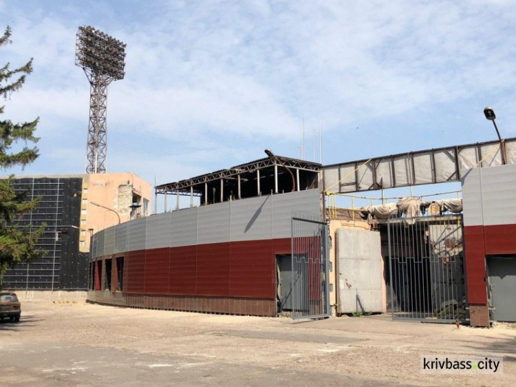 Реконструкция первого этапа стадиона «Металлург» выполнена на 60% – подрядчики