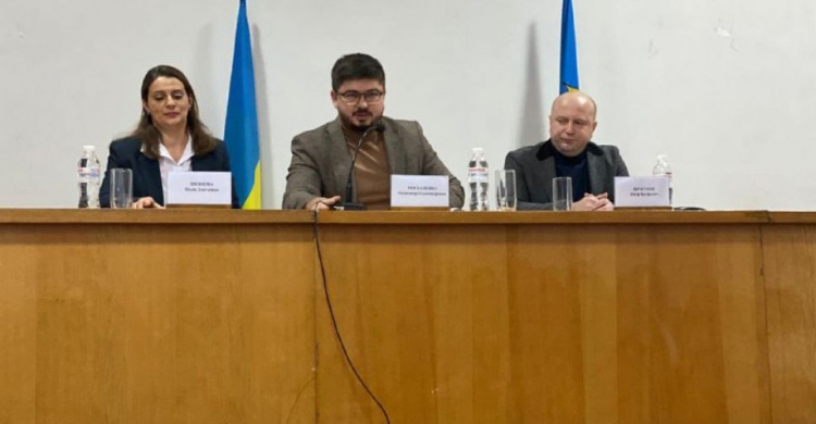 Новые руководители: в Софиевском и Апостоловском районах назначили глав через президентскую программу LIFT
