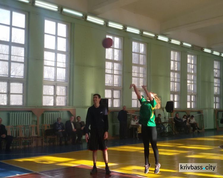 В Кривом Роге прошел День спорта и здоровья в одном из университетов