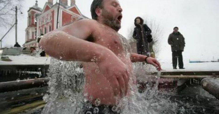 Подготовка к Крещению: криворожан предупреждают о правилах зимнего купания