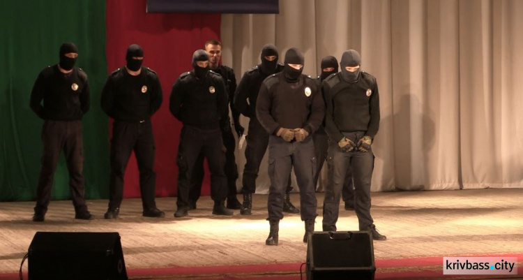 За год работы новой полиции криворожские копы поймали 671 преступника (ФОТО)