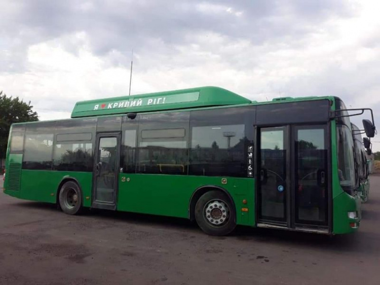 В Кривой Рог едут новенькие автобусы (фото)