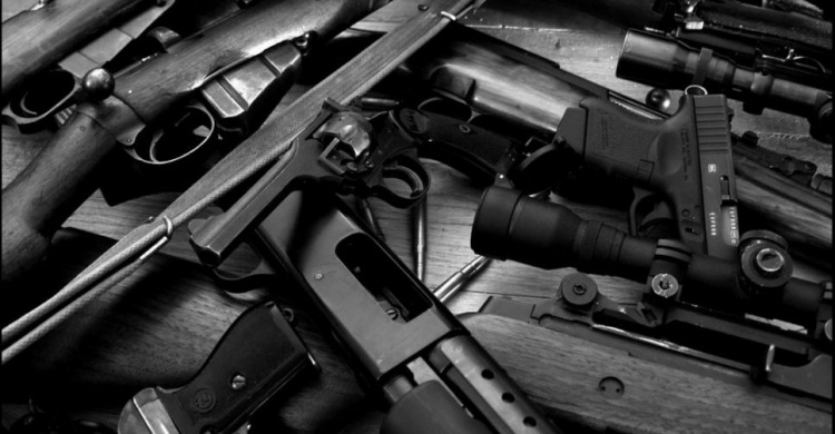 Жители Кривого Рога, которые незаконно владеют определенным оружием, могут оформить его законно, - полиция