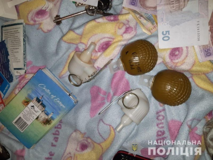 Банду злоумышленников, которые ограбили ювелирку в Кривом Роге, задержали в Киевской области