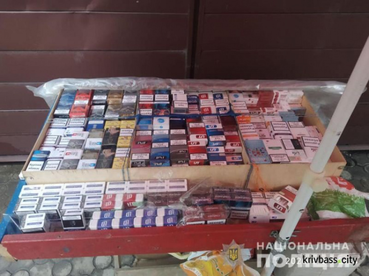 В Кривом Роге изъяли более 800 пачек сигарет, которые продавали без документов