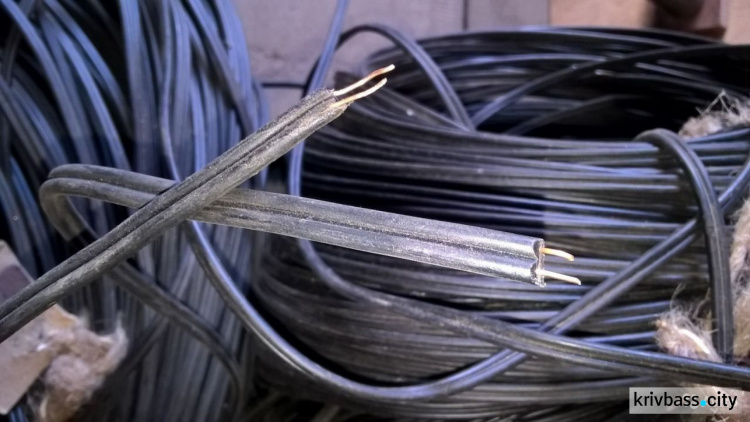 5 лет тюрьмы грозит криворожанину за 60 метров кабеля (ФОТО)