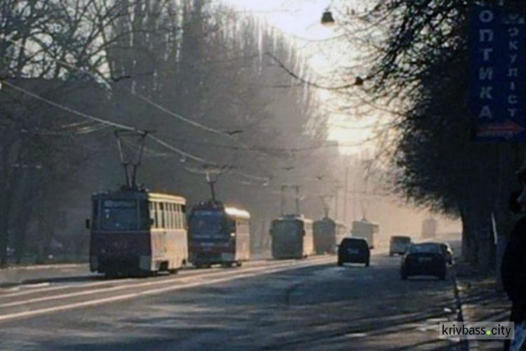 На трамвайные маршруты в Кривом Роге дополнительно выехали 10 вагонов