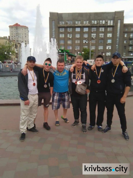 Криворожане заняли второе место на всеукраинском чемпионате по сумо (ФОТОРЕПОРТАЖ)