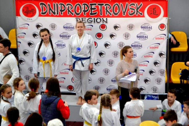 Криворожские каратисты заняли 1 место на чемпионате Днепропетровской области (фото)
