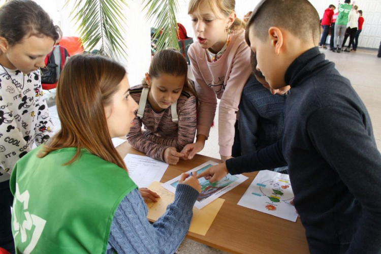 В Кривом Роге стартовала экологическая образовательная программа для детей и родителей Green League