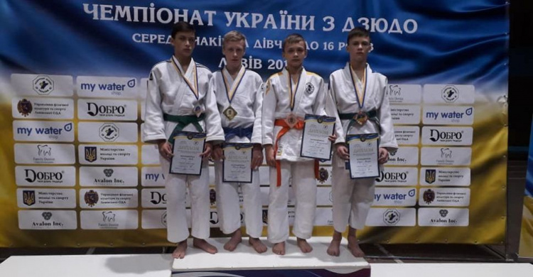 Юный спортсмен из Кривого Рога завоевал бронзу на чемпионате Украины по дзюдо (фото)