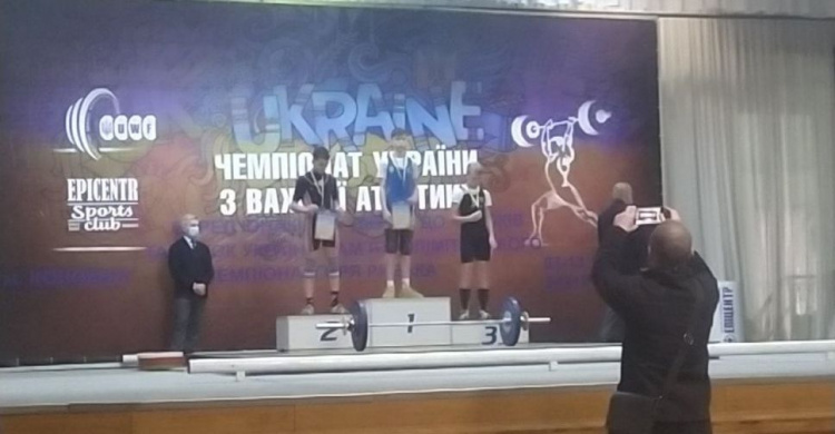Криворіжці посіли призові місця на чемпіонаті України з важкої атлетики