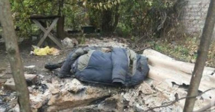 В Кривом Роге заживо сгорел бездомный мужчина (ФОТО)