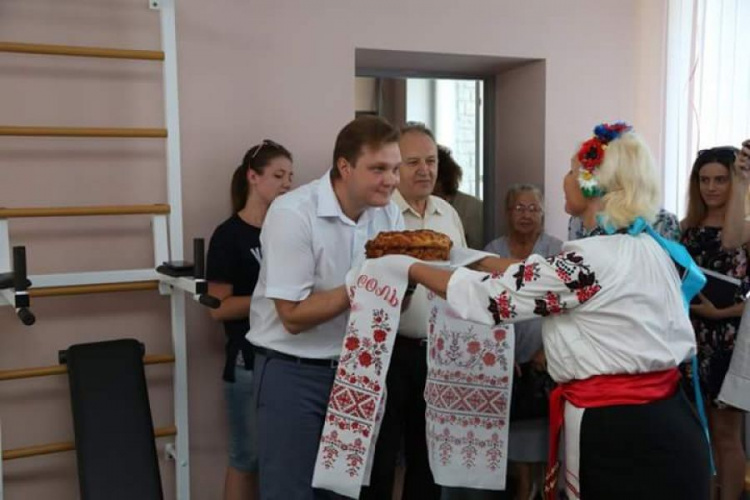 В Кривом Роге открыли Территориальный центр для реабилитации людей старшего возраста(ФОТО)