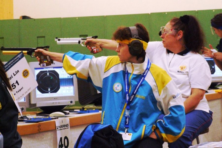Рекорд женщины-стрелка из Кривого Рога внесли в Национальный Реестр рекордов Украины