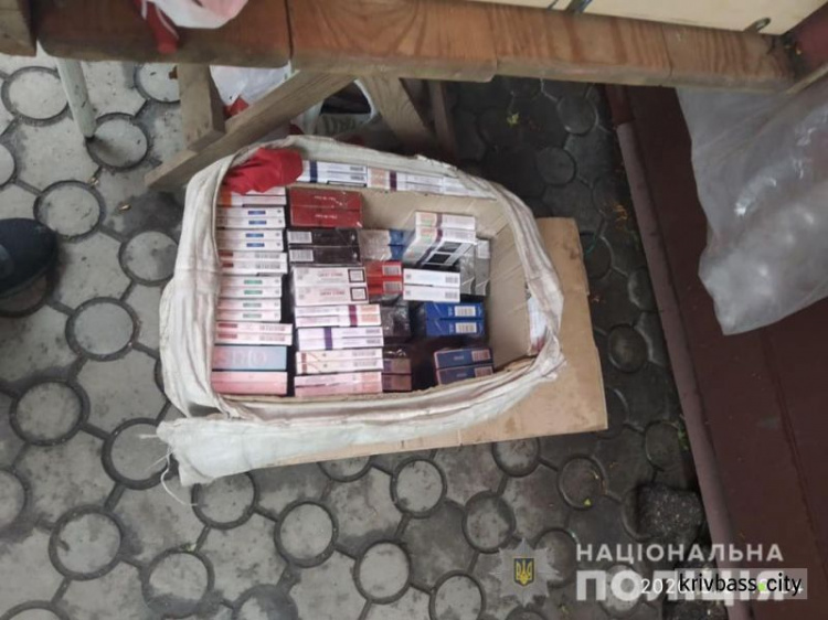 В Кривом Роге изъяли более 800 пачек сигарет, которые продавали без документов