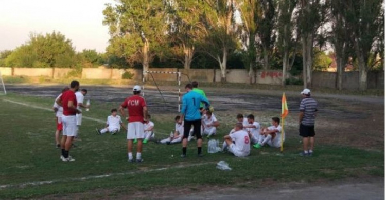 Футболисты из Кривого Рога в гостях сыграли вничью с ФК «Скорук»