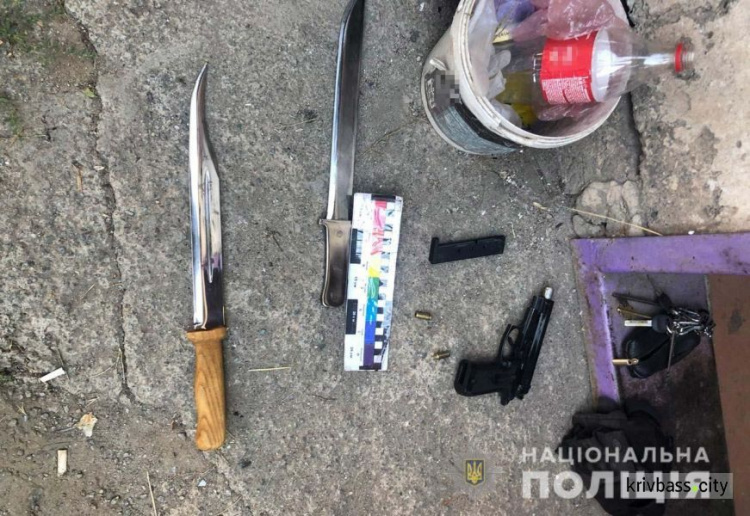 Похитили и избили: в одном из гаражей Покровского района держали в плену двоих школьников