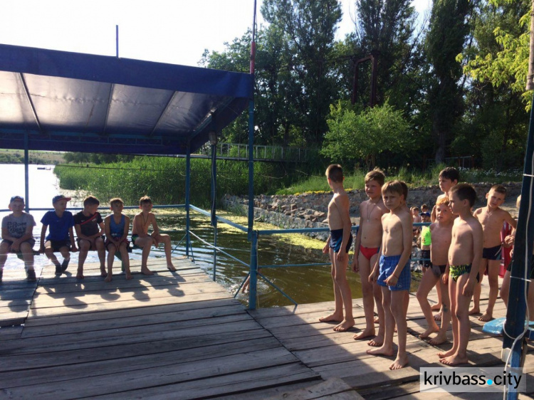 Более 60 спортсменов из разных городов Украины собрались в тренировочном лагере Кривого Рога (ФОТО)