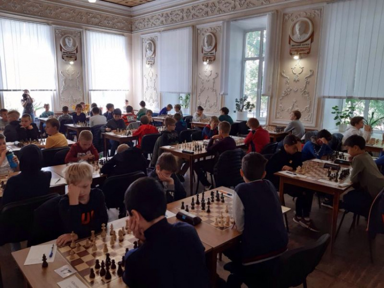 В Кривом Роге определили сильнейших шахматистов