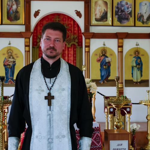 Клірик Православної Церкви України Артем Передерій