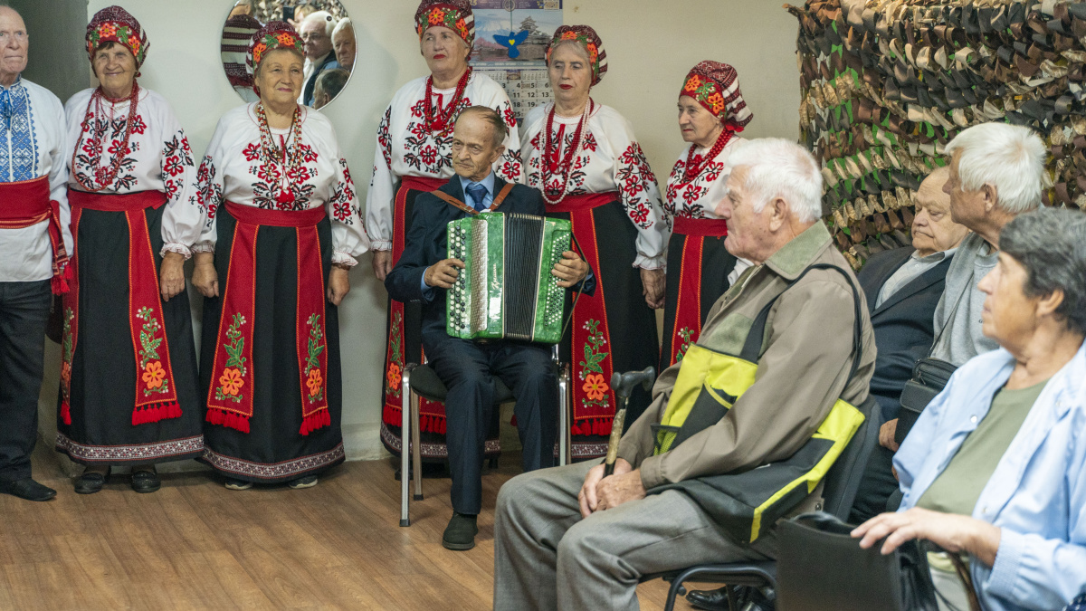 Особливі ювіляри: на Центральному та Північному комбінатах Метінвесту у Кривому Розі привітали найстарших пенсіонерів