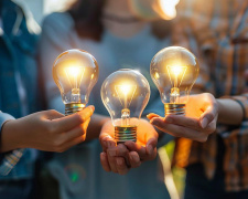 Як і де криворіжцям укласти договір про постачання електроенергії - інструкція і список документів, фото з відкритих джерел 