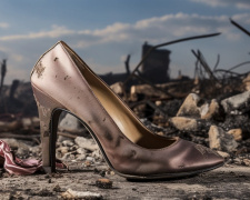 Чому варто прощатися зі зношеним взуттям - фото з відкритих джерел