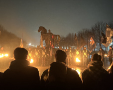 «Бути воїном – жити вічно»: до річниці повномасштабного вторгнення криворіжці провели памʼятну ходу