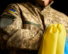 Виплати родинам загиблих добровольців, фото з відкритих джерел 