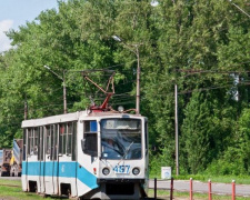 В Кривом Роге у трамвая на ходу отказали тормоза, от трагедии спасло лишь чудо, – очевидцы